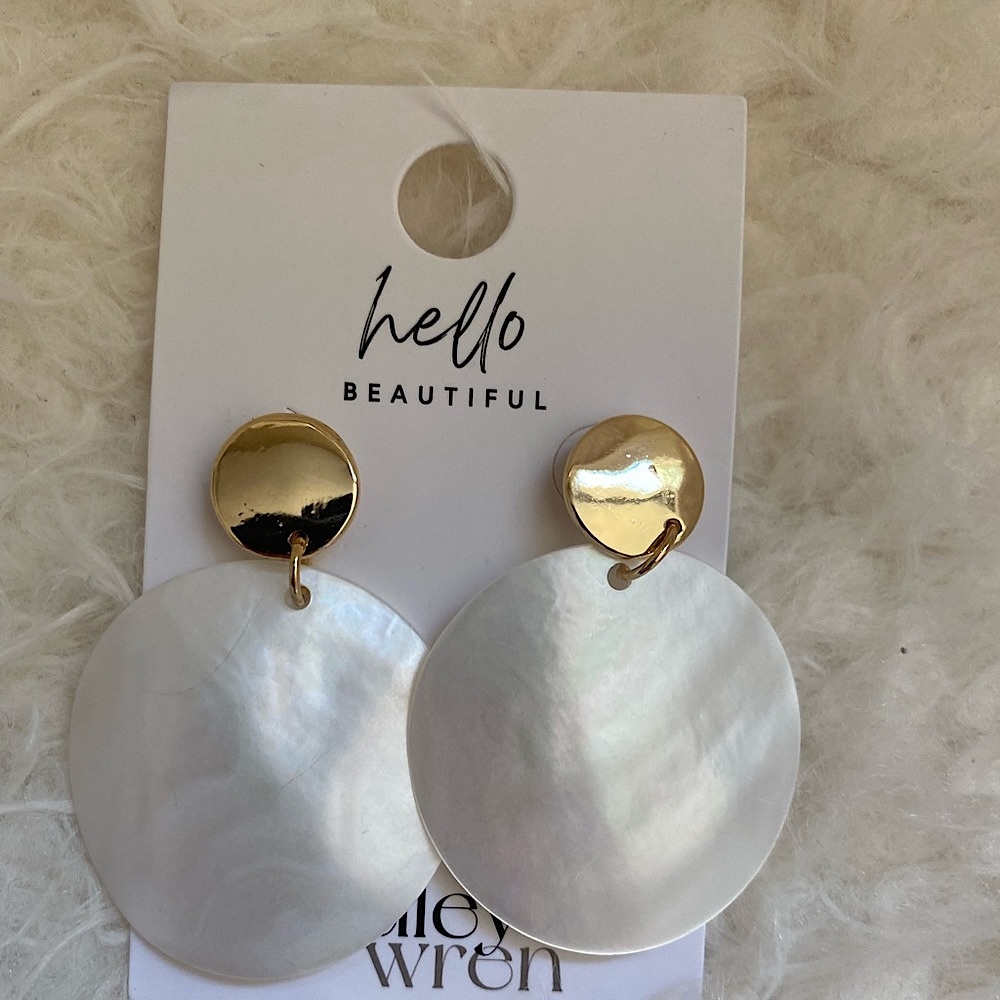 NWT “HADLEY WREN” circle earrings